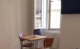 Central And Comfortable Studio, Near Train Station